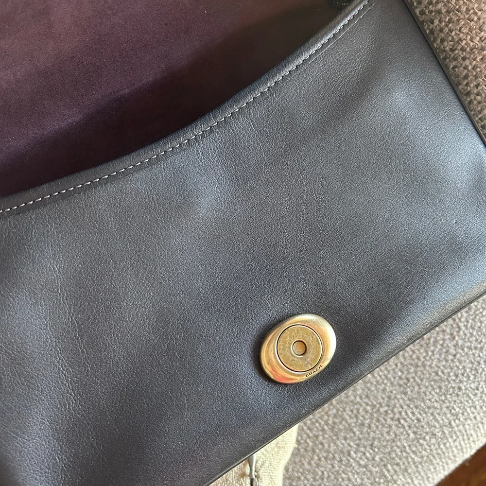 Coach Soft Tabby Purse (Crossbody) - Picture 3 of 11